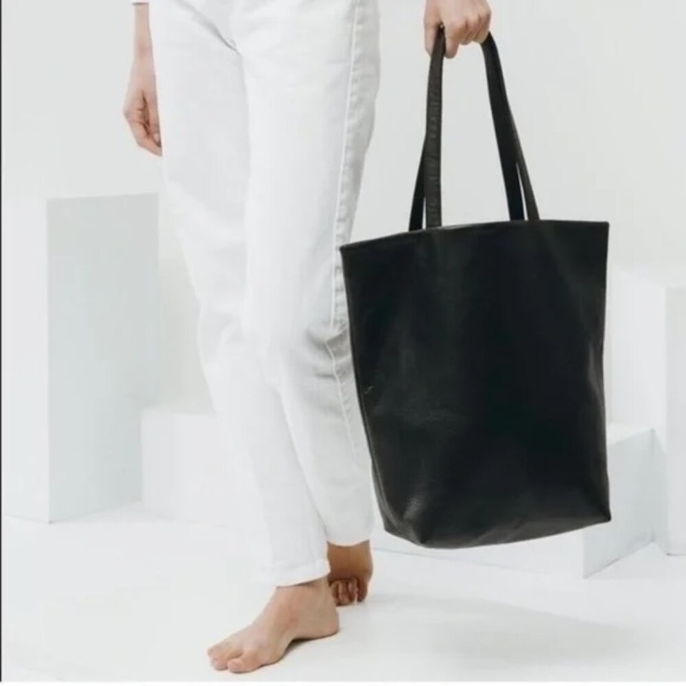 BAGGU Black Leather Basic Tote Bag